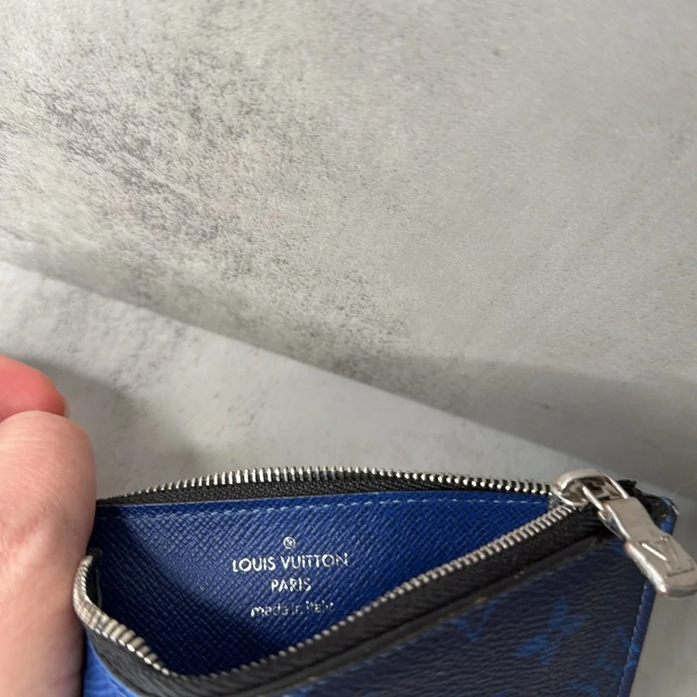 Louis Vuitton Blue Monogram Card Holder - Picture 4 of 5